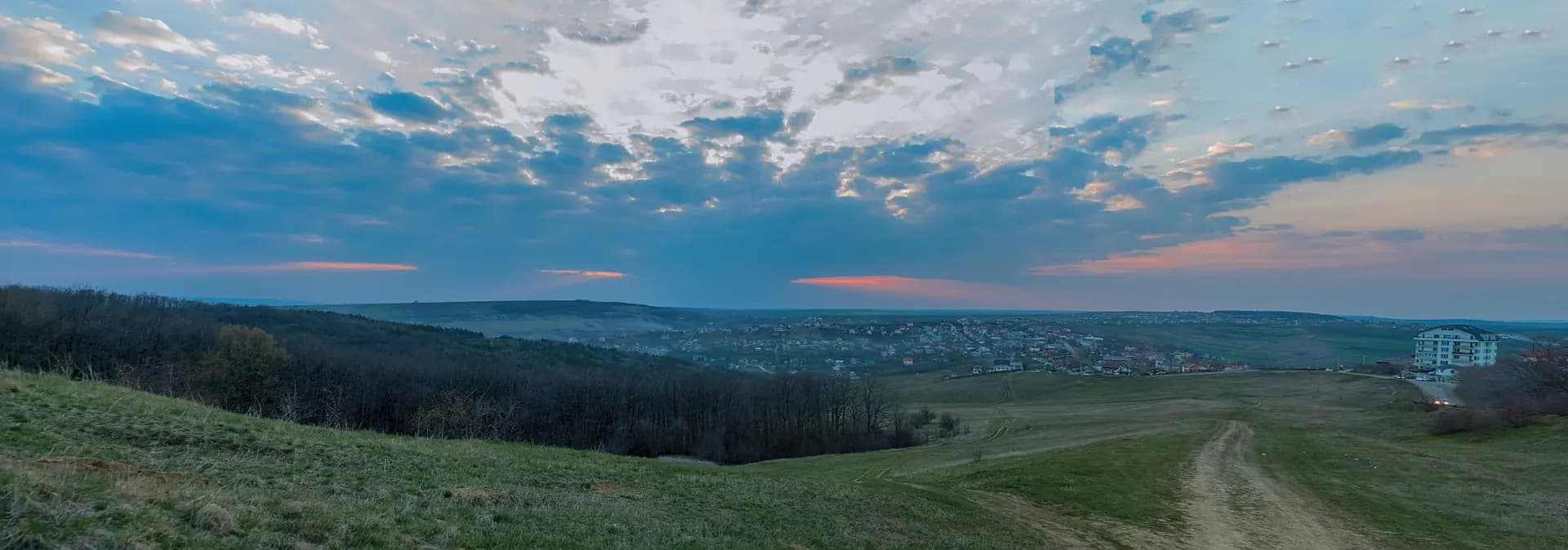 Cartierul Valea Lupului, Iași